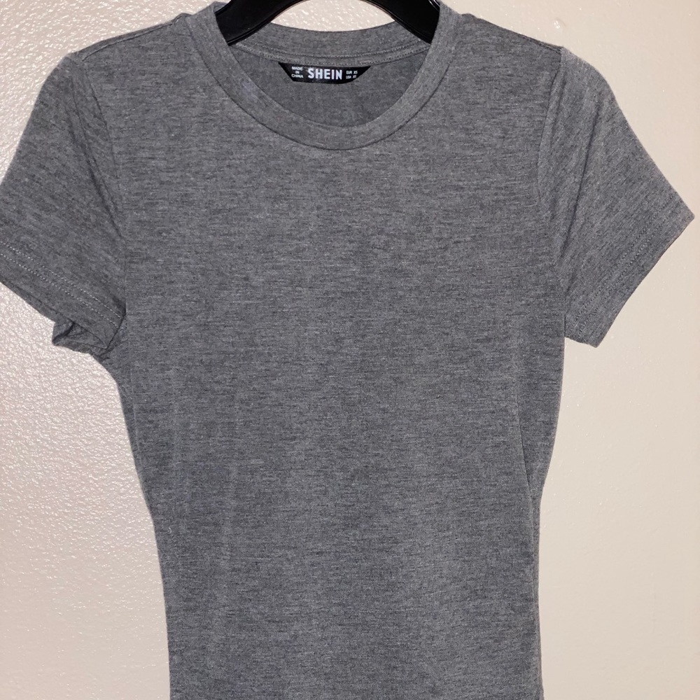 basic short sleeve 🤍